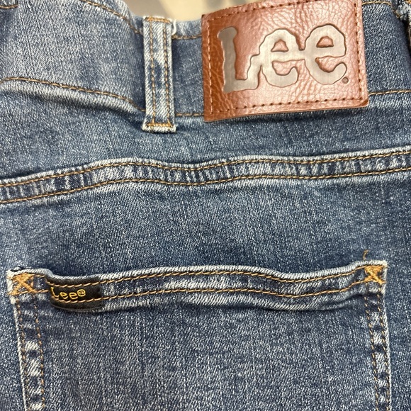 Lee Jeans Men Blue Extreme Motion Athletic Fit Tapered Leg Stretch MVP Sz 36/29 - Picture 3 of 5